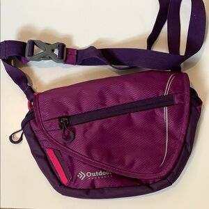 Sporty waist bag
